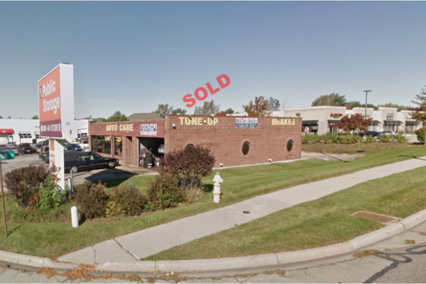 SOLD - 100 Brook Court, Bolingbrook